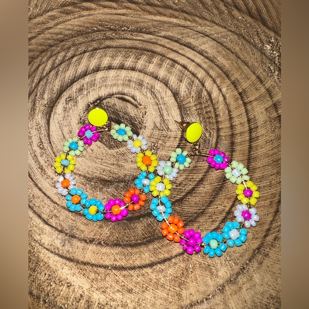 Colorful Beaded Flower Earrings - Neon Multicolor